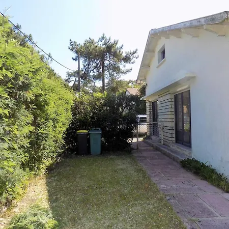 - Maison Mitoyenne Avec Son Jardin Privatif - Au Calme Et Sous Les Pins * Ronce-les-Bains